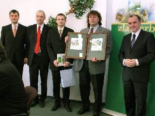 Za obec Senorady bych tedy chtěl poděkovat, všem, kteří obci svůj hlas zaslali!! Zvláštní poděkování patří také chatařům a lidem, kteří nejsou občany Senorad, a přesto nám svůj hlas zaslali.. děkujeme!