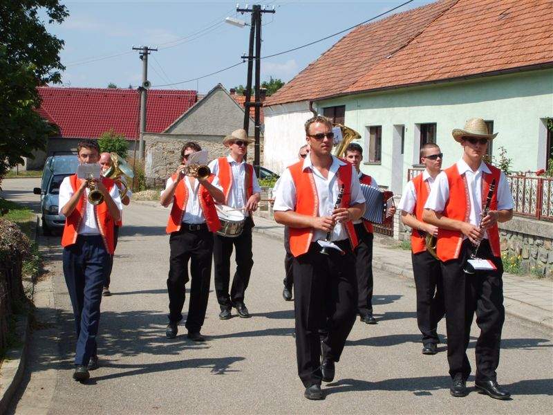 Pouť 2007 - průvod