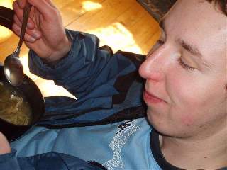 V Armádě spásy dnes dávali polévku: