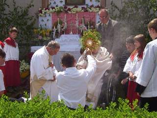 Požehnání u čtvrtého oltáře: