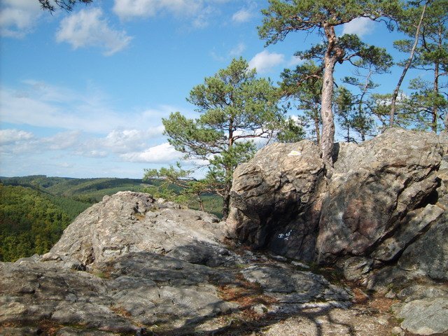 Salaš, Velká skála a Senoradský mlýn