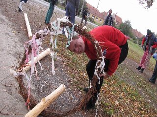 Už chybí jen zapálit a proskočit :)