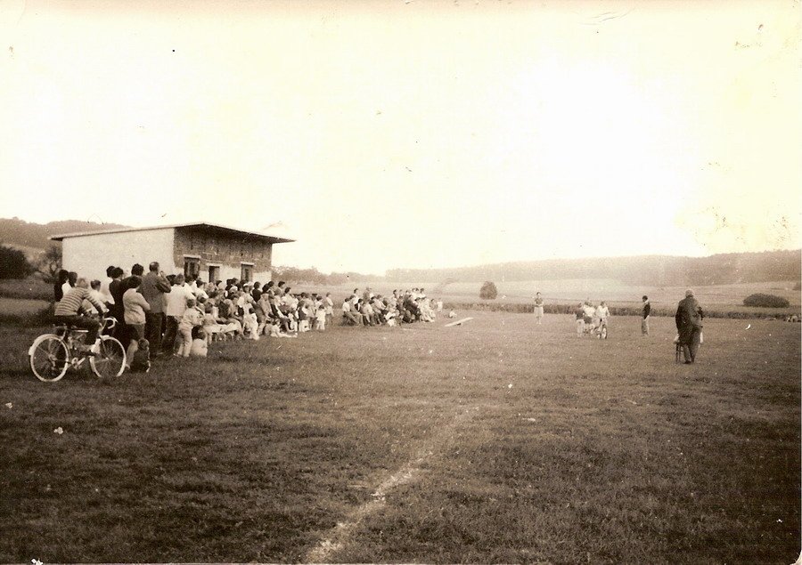 Fotbalové hřiště Senorady.