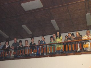 Mimo sálu byl plný i balkon: