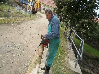 Zaříznutí spodku máje: