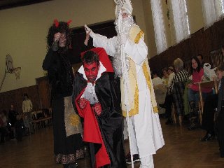 Prolézání tunelem: