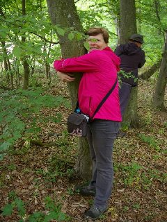 Kazdy objima podle svych moznosti