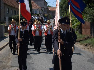 O hudbu se starali Skaláci které již známe z obecních hodů