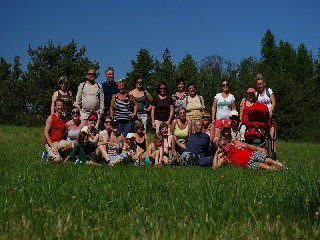 Někteří účastníci se odpojili v Biskoupkách, ale všichni ostatní jsou zde