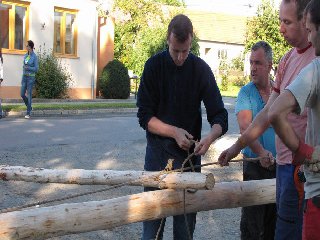 Upevnění tlačných kůlů: