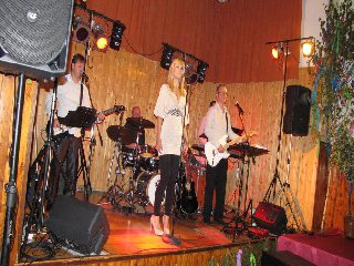 Skaláky večer vystřídali Stouni: