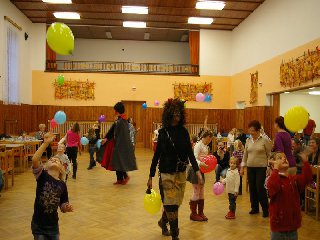 Tancování s balonky