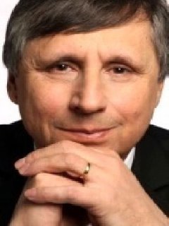 Jan Fischer:<br />
<br />
41 hlasů<br />
17,74 %