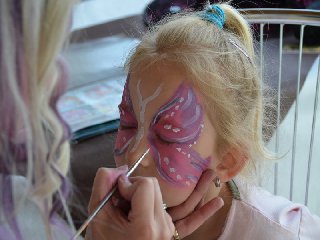 Dětem k dispozici bylo i malování na obličej