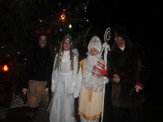 Mikuláš, anděl a jejich čerti: