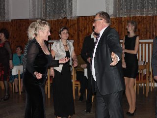 Výbornými tanečníky se parket jen hemžil.