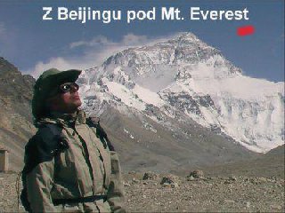 Náš koberec se dostal i na obálku knihy .-)