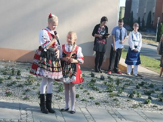 Následovaly písně v podání dětí ZŠ.