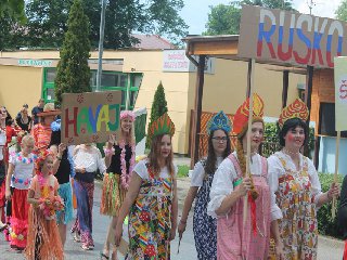 Zástupci Ruska, Havaje..